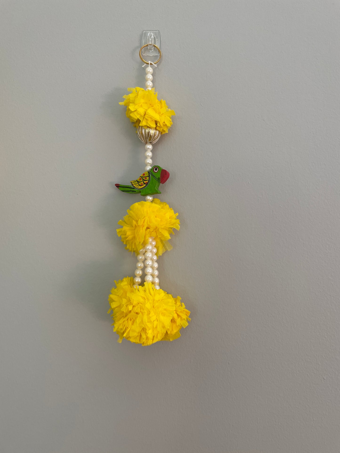 Sunshine Parrot hanging