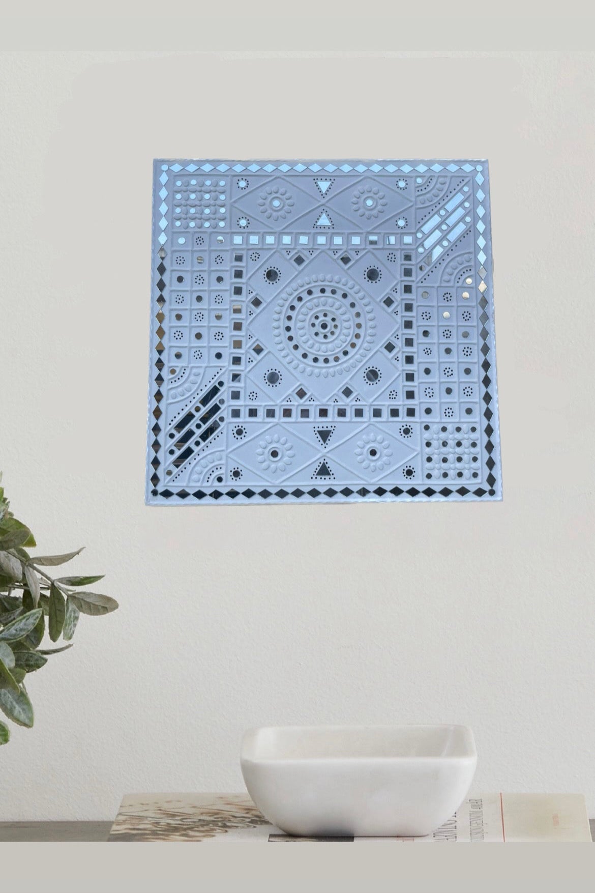 Lippan wall hanging,Classic white art