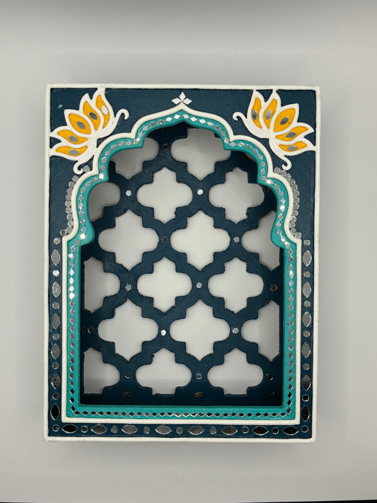 Wall Jharokha with lotus pattern