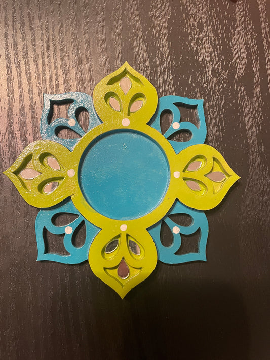 Rangoli Diya - Double flower (Green,Blue)