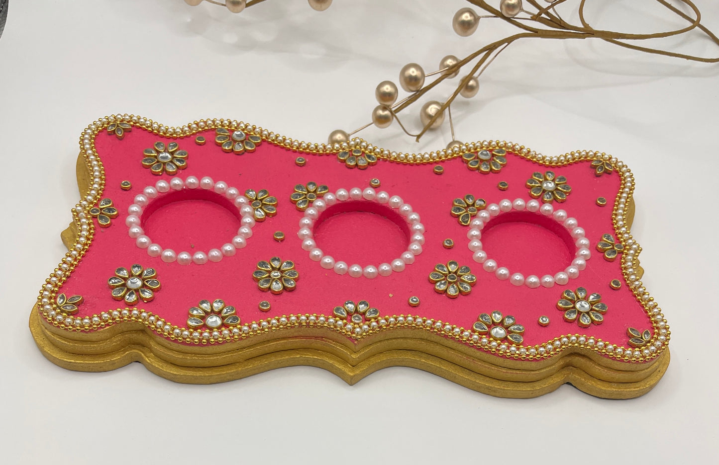 Center table decor for festive decor, festive gifting, customized gifting hampers